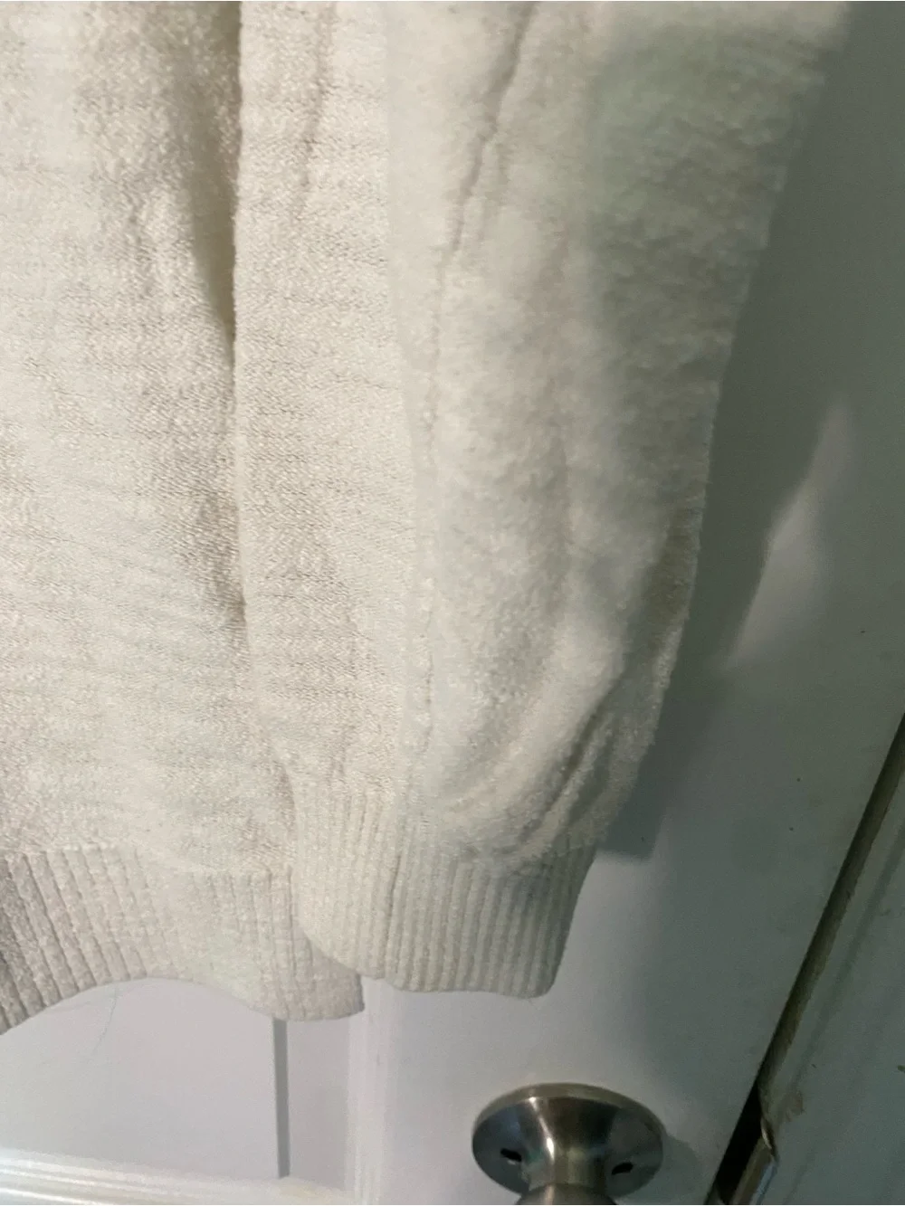 LOFT Women’s Cream Knit Sweater - Classic Lightweight Pullover Size Medium